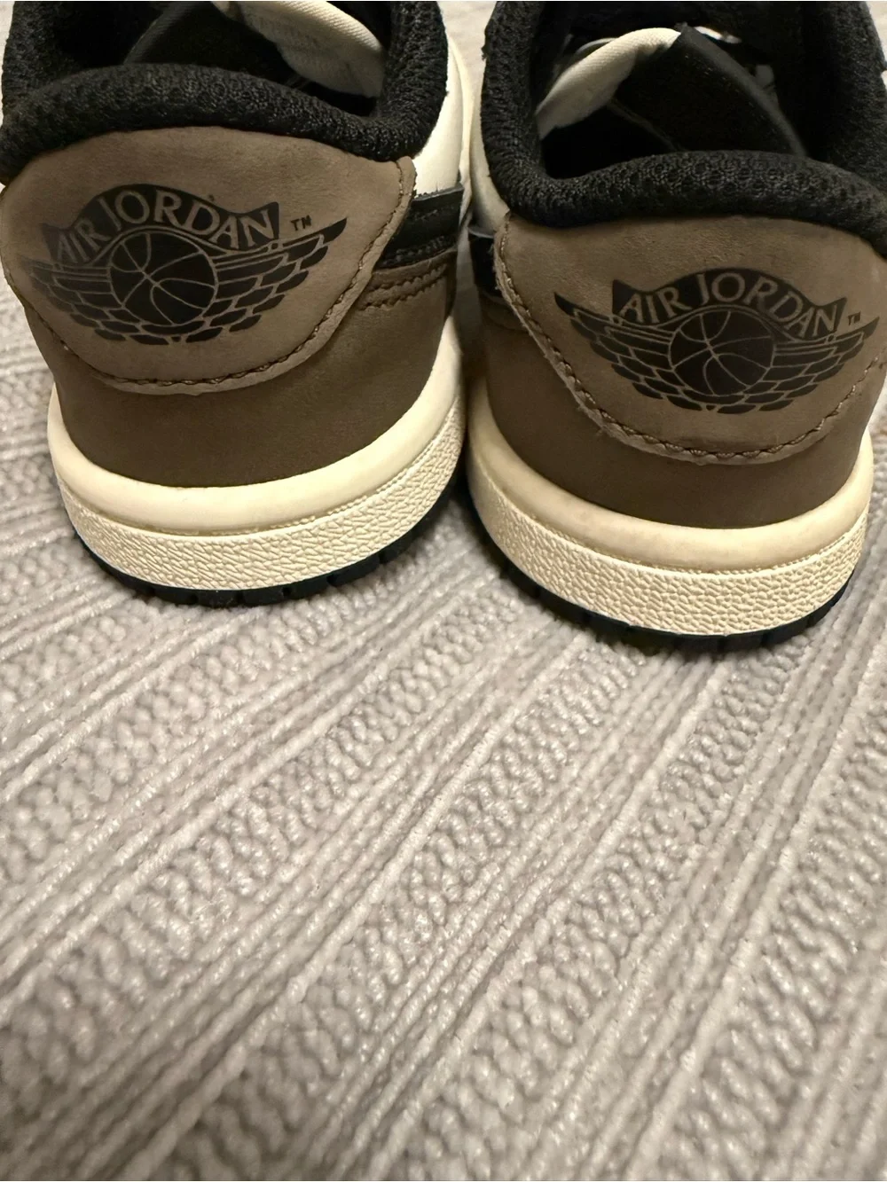 Nike Kids Air Jordan 1 Retro Low OG ‘Mocha’